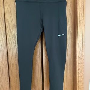NWT Nike Women’s Running Crops!